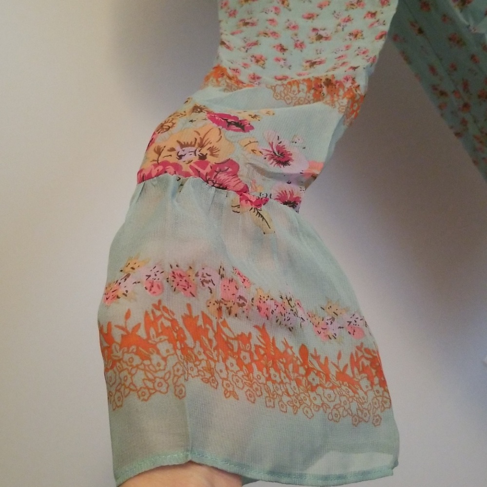 Off Shoulder Dress with Ruffles - Picture 7 of 8